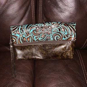 Patricia Nash wristlet